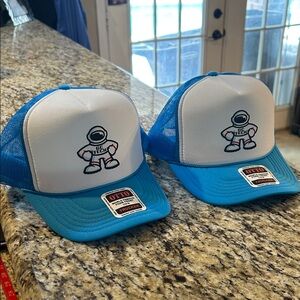 OTTO Blue and White Graphic Trucker Hats